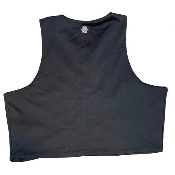 Sommer Ray Black Crop Tank • Large - Picture 3 of 4